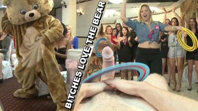 Wild Dick-Sucking Orgy For The Bride To Be And Her Slutty Friends